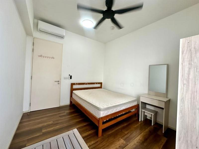Kediaman Servis untuk Disewa di SqWhere Service Apartments - Lennon Poon - Bedroom - PropertyGuru.com.my