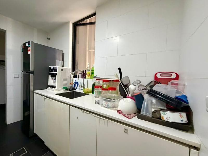Kediaman Servis untuk Disewa di SqWhere Service Apartments - Lennon Poon - Kitchen - PropertyGuru.com.my