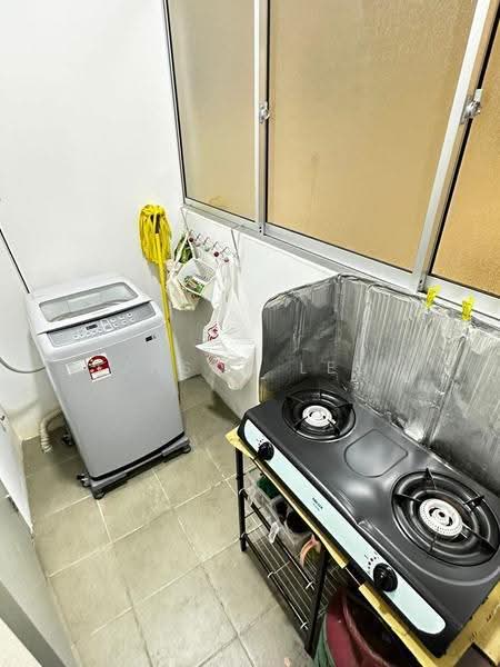 Condominium for Rent at Platinum OUG Residence - Jason Lee - Kitchen - PropertyGuru.com.my