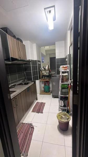 Service Residence for Rent at D'Inspire Residence (Inspira Bestari) - YC Fung - Kitchen - PropertyGuru.com.my