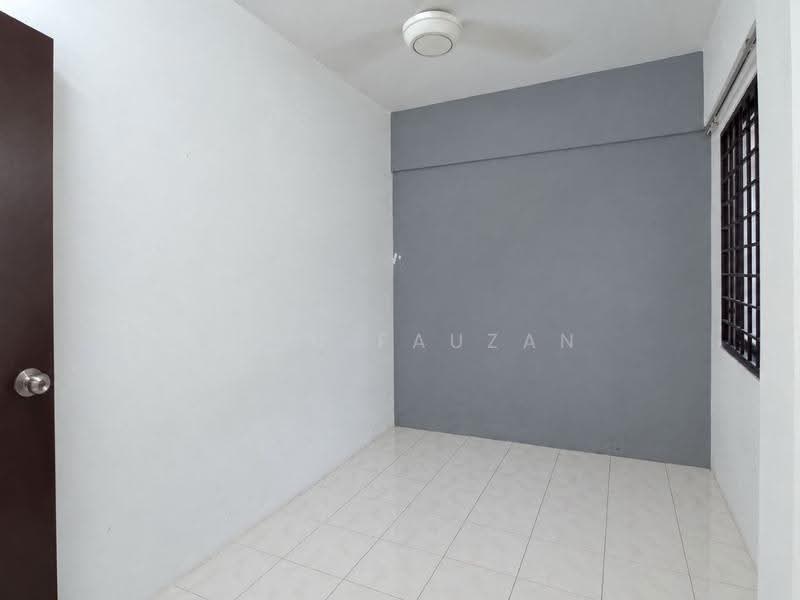 Pangsapuri untuk Dijual di Mawar Apartment - Zann Fauzan - Interior - PropertyGuru.com.my