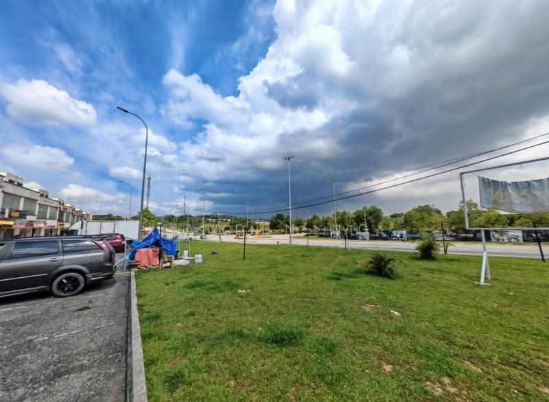 Shop for Sale in Pasir Gudang (Johor) - Jayden Ng - Exterior - PropertyGuru.com.my