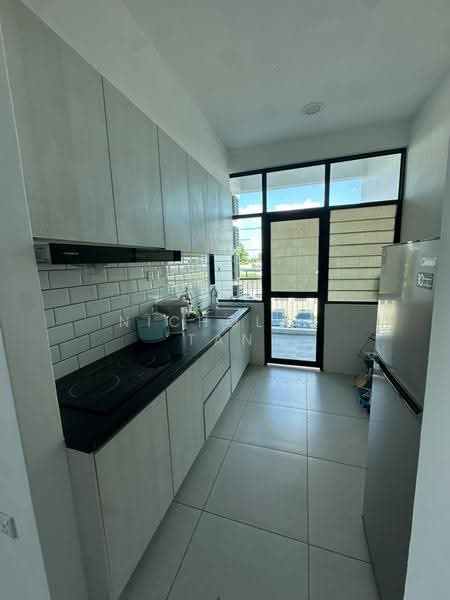 Pangsapuri untuk Disewa di Yarra Park - Nicholas Tan - Kitchen - PropertyGuru.com.my