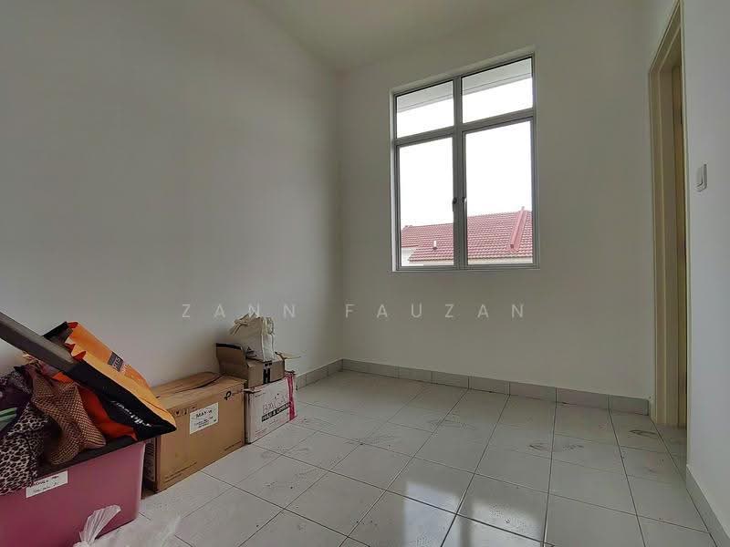 2-storey Terraced House for Sale in Bandar Bukit Beruntung (Bukit Beruntung) - Zann Fauzan - Interior - PropertyGuru.com.my