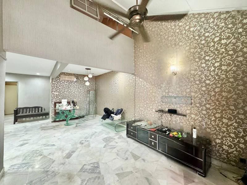 1.5-storey Terraced House for Sale in Subang Jaya (Selangor) - Fauran Nawawi - PropertyGuru.com.my