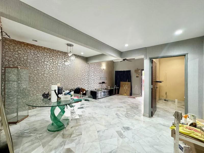 1.5-storey Terraced House for Sale in Subang Jaya (Selangor) - Fauran Nawawi - PropertyGuru.com.my