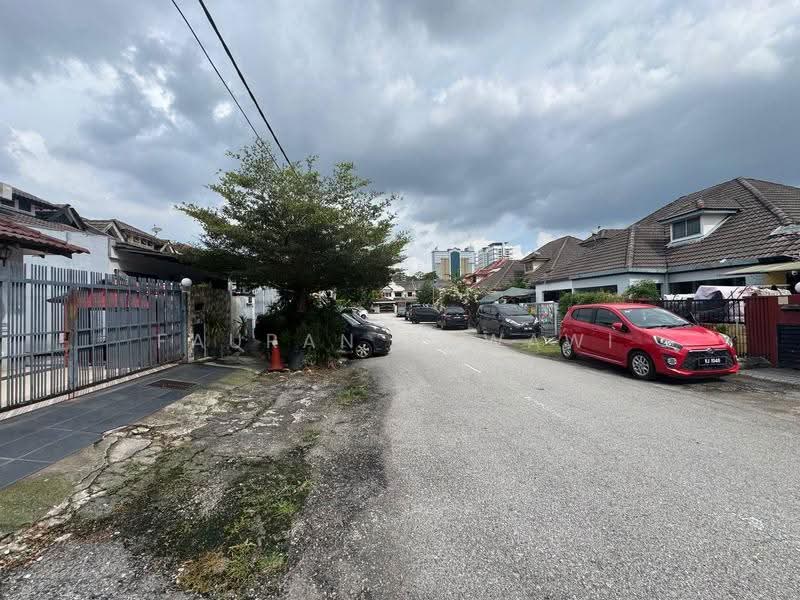 1.5-storey Terraced House for Sale in Subang Jaya (Selangor) - Fauran Nawawi - PropertyGuru.com.my