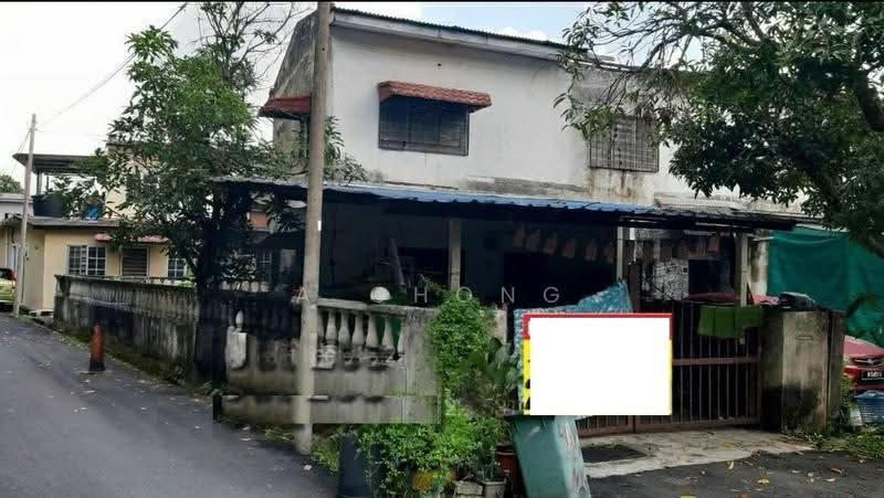 2-storey Terraced House for Sale in Taman Impian Ehsan (Balakong) - A Chong - Exterior - PropertyGuru.com.my