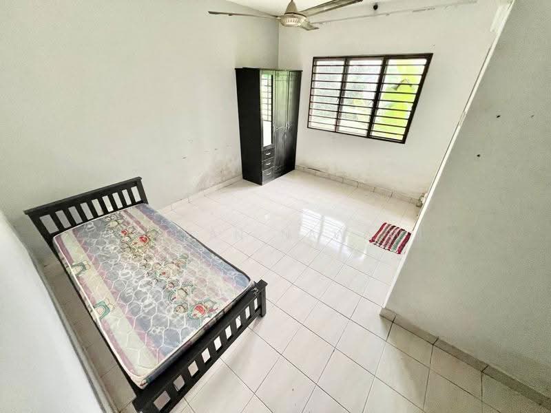 Rumah Teres 3-Tingkat untuk Dijual di Selayang (Selangor) - Fauran Nawawi - Bedroom - PropertyGuru.com.my