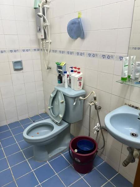 Rumah Teres untuk Dijual di Taman Putri Kulai (Kulai) - June Tan - Bathroom - PropertyGuru.com.my