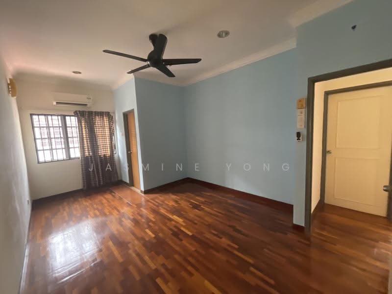 Rumah Teres untuk Dijual di Bukit Rahman Putra (Sungai Buloh) - Jasmine Yong - PropertyGuru.com.my