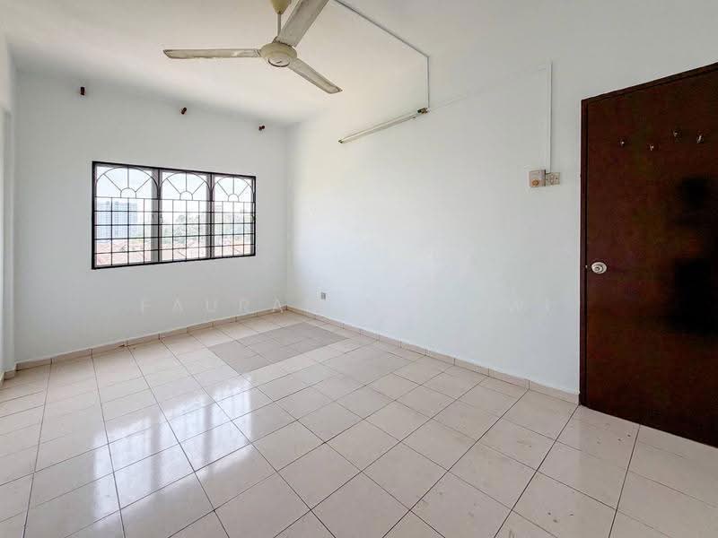 Apartment for Sale at Pangsapuri Cemara - Fauran Nawawi - PropertyGuru.com.my