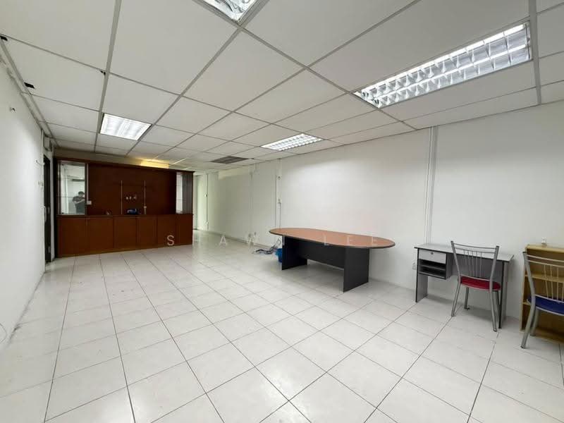 Shop for Rent in Taman Seri Orkid (Skudai) - Shawn Lee - Interior - PropertyGuru.com.my