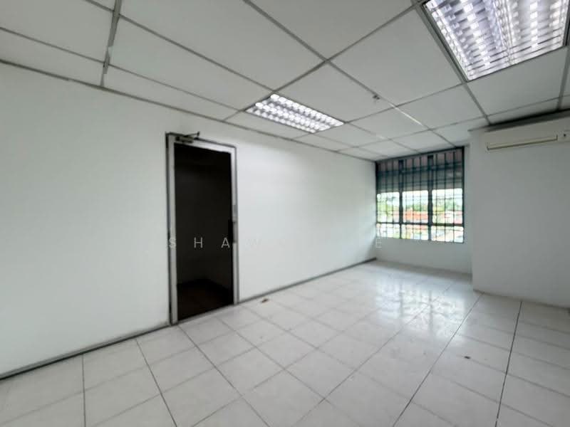 Shop for Rent in Taman Seri Orkid (Skudai) - Shawn Lee - Interior - PropertyGuru.com.my