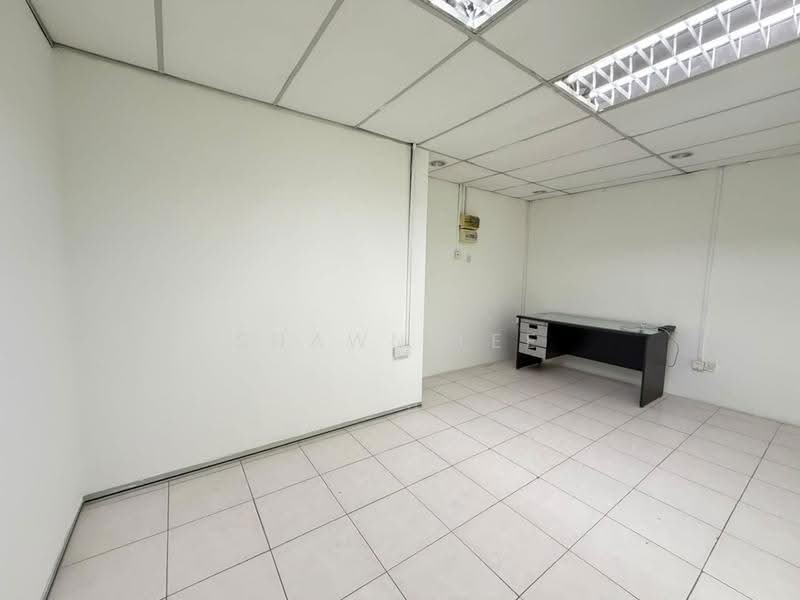 Shop for Rent in Taman Seri Orkid (Skudai) - Shawn Lee - Interior - PropertyGuru.com.my