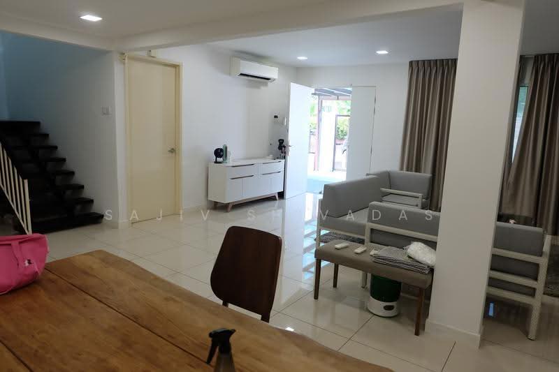 Semi-Detached House for Sale in Bangsar (Kuala Lumpur) - Sajiv Shivadas - Living Room - PropertyGuru.com.my