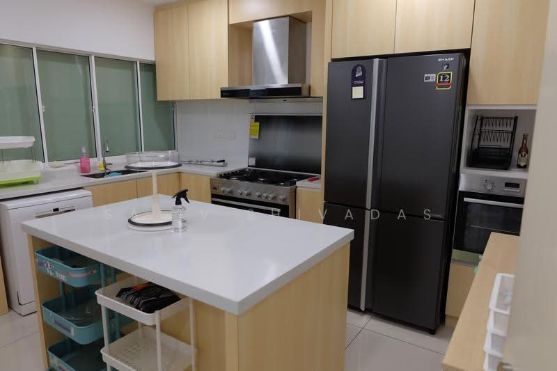 Semi-Detached House for Sale in Bangsar (Kuala Lumpur) - Sajiv Shivadas - Kitchen - PropertyGuru.com.my