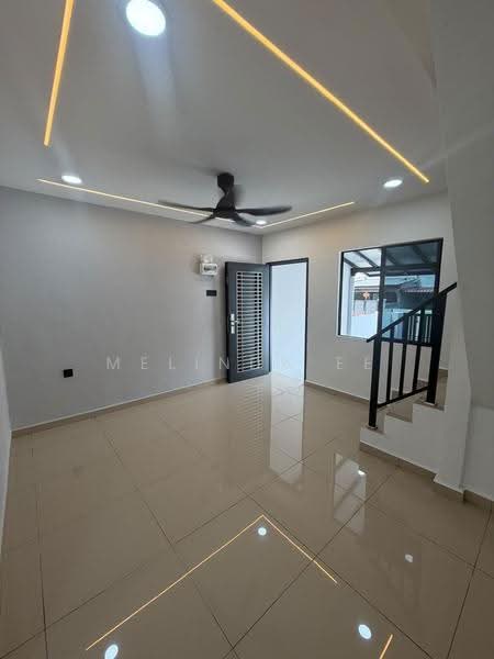 2-storey Terraced House for Sale in Taman Desa Jaya (Johor Bahru) - Melinda Ee - Living Room - PropertyGuru.com.my