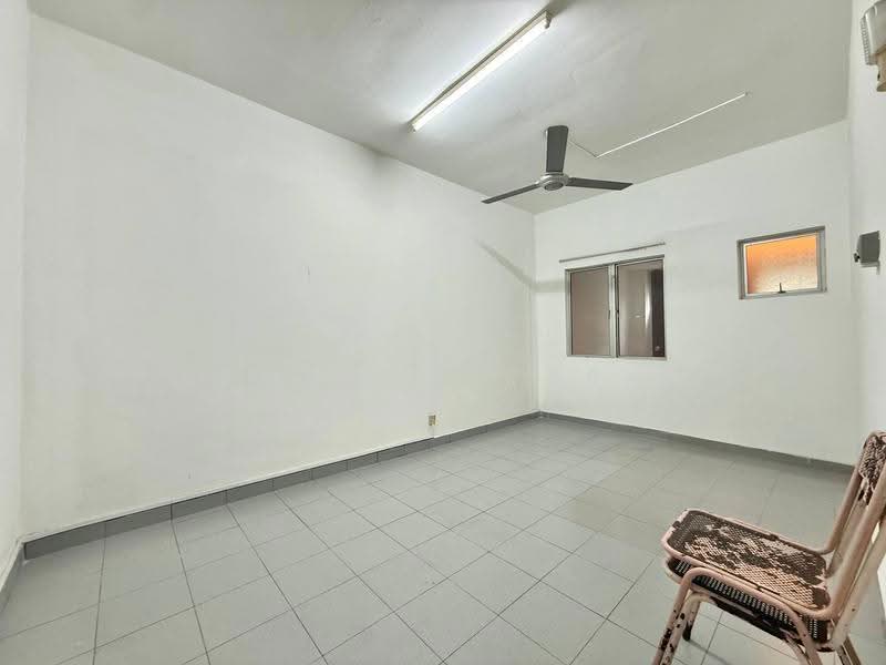 2-storey Terraced House for Sale in Taman Mutiara Subang (Shah Alam) - AZMAN ZAKARIA - Interior - PropertyGuru.com.my