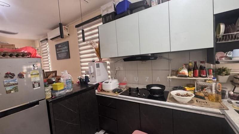 2-storey Terraced House for Sale in Bandar Bukit Beruntung (Bukit Beruntung) - Zann Fauzan - Kitchen - PropertyGuru.com.my