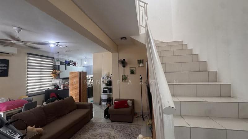 2-storey Terraced House for Sale in Bandar Bukit Beruntung (Bukit Beruntung) - Zann Fauzan - Living Room - PropertyGuru.com.my