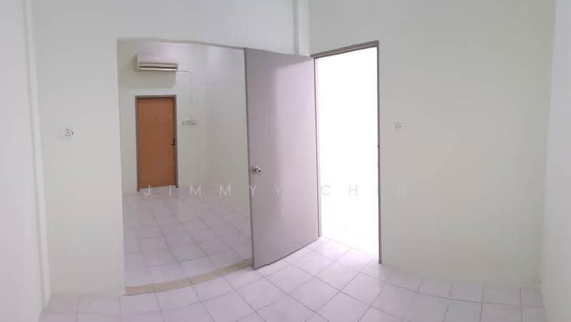 1-storey Terraced House for Sale in Kuching (Sarawak) - Jimmyy Chin - PropertyGuru.com.my