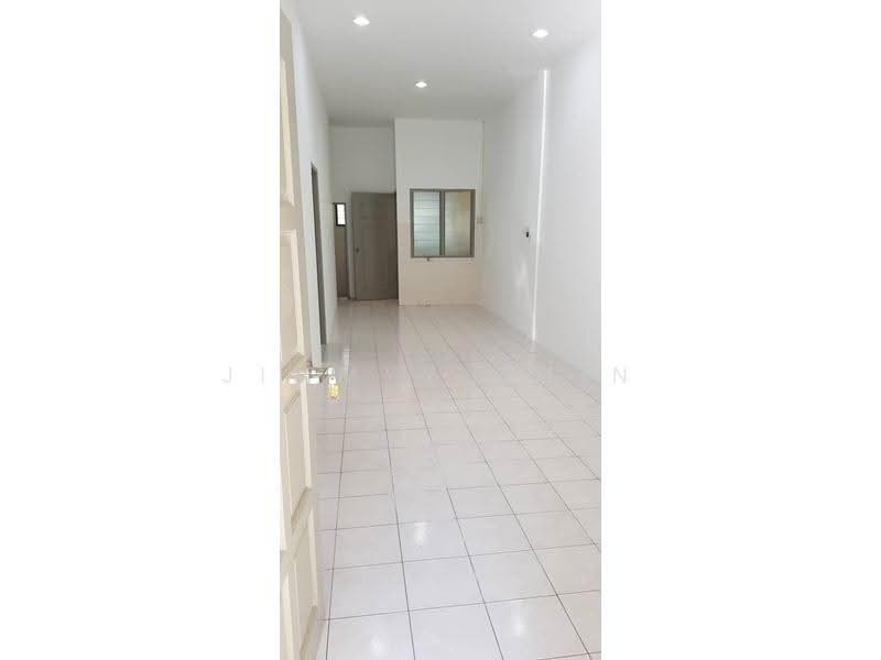 1-storey Terraced House for Sale in Kuching (Sarawak) - Jimmyy Chin - PropertyGuru.com.my
