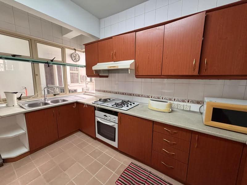 Kondominium untuk Dijual di Almaspuri - James Eng - Kitchen - PropertyGuru.com.my