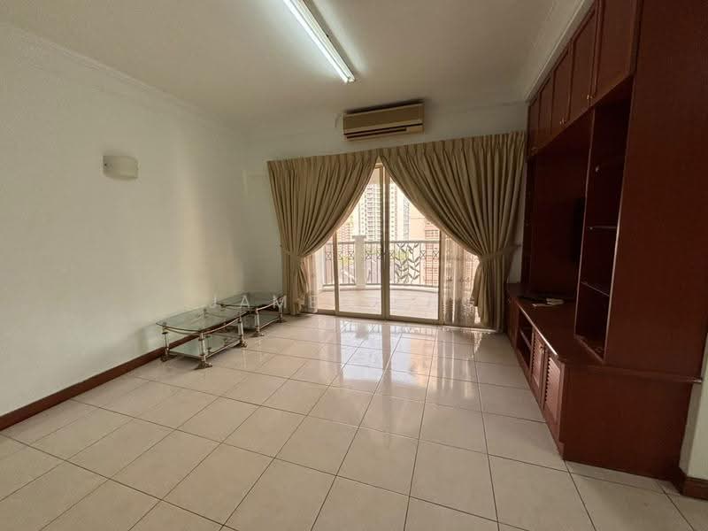 Kondominium untuk Dijual di Almaspuri - James Eng - Living Room - PropertyGuru.com.my