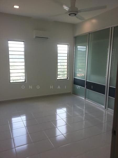 Condominium for Sale at T-Parkland - Ong Hai Wei - Bedroom - PropertyGuru.com.my