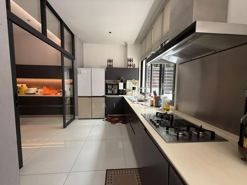 Zero-Lot Bungalow for Sale in Seksyen U1 (Glenmarie) - Lai YK - Kitchen - PropertyGuru.com.my