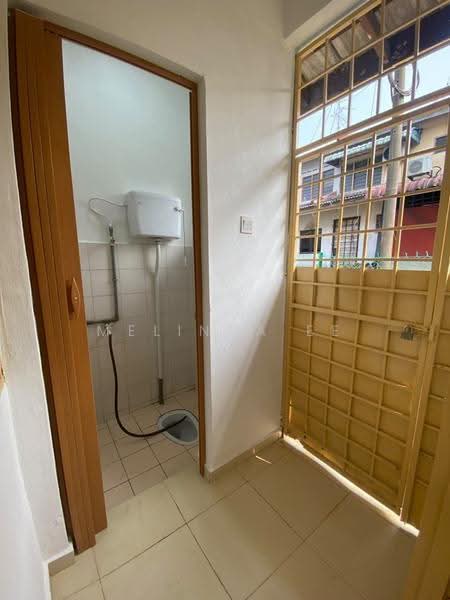 2-storey Terraced House for Sale in Taman Kota Masai (Pasir Gudang) - Melinda Ee - Bathroom - PropertyGuru.com.my