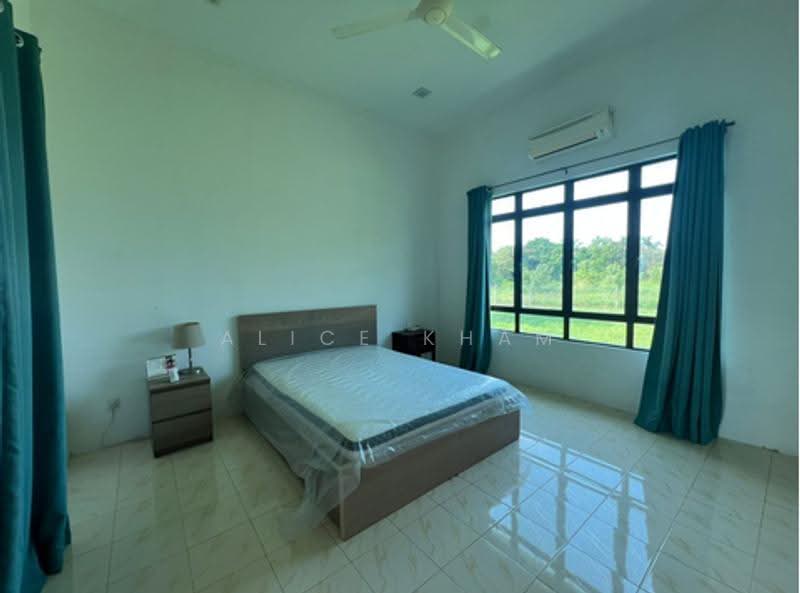 Tanah Pertanian untuk Dijual di Kuala Linggi (Melaka) - Alice Kham - Bedroom - PropertyGuru.com.my