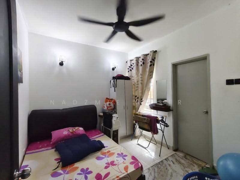 Rumah Teres 2.5-Tingkat untuk Dijual di Kajang (Selangor) - Nadzmie Nasir - Bedroom - PropertyGuru.com.my
