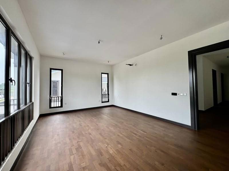 Rumah Berkembar untuk Dijual di Elmina (Shah Alam) - Nur Alia Omar - Living Room - PropertyGuru.com.my