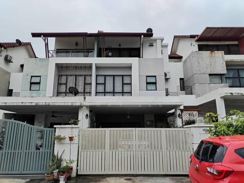 Rumah Teres 2.5-Tingkat untuk Dijual di Taman Cahaya Alam (Shah Alam) - Harry Lee - Exterior - PropertyGuru.com.my