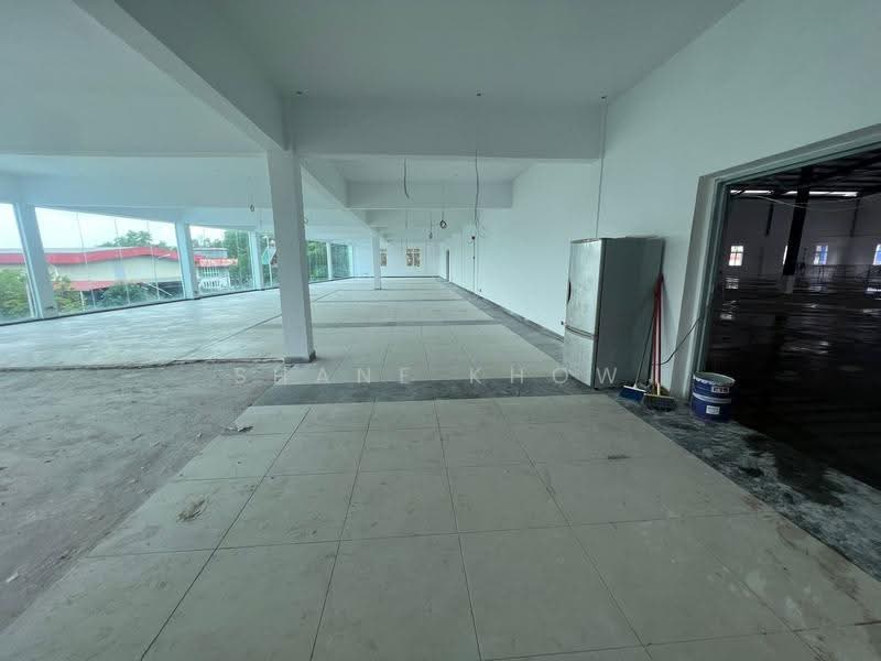 Detached Factory for Rent in Kawasan Perindustrian Kundang (Rawang) - Shane Khow - Interior - PropertyGuru.com.my