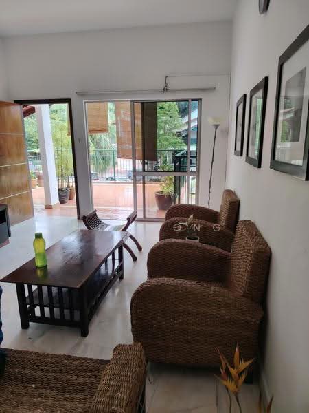 Rumah Bandar untuk Disewa di Taman Equine (Seri Kembangan) - Ho Hoong - Living Room - PropertyGuru.com.my