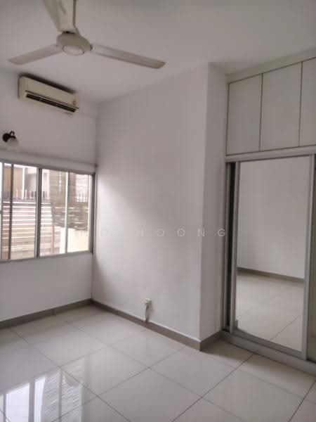 Rumah Bandar untuk Disewa di Taman Equine (Seri Kembangan) - Ho Hoong - Interior - PropertyGuru.com.my