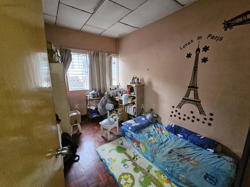 Rumah Teres 2-Tingkat untuk Dijual di Taman Connaught (Cheras) - Kent Fatt - Bedroom - PropertyGuru.com.my