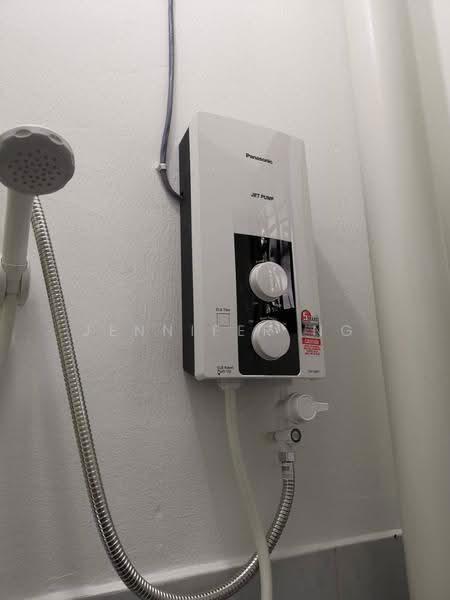 Apartment for Sale at Nusa Bestari Shoplot Apartment - Jennifer Ng - Bathroom - PropertyGuru.com.my