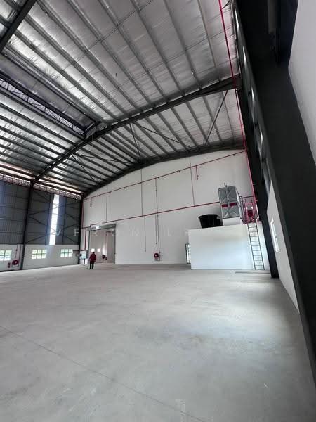 Detached Factory for Rent in Bandar Serenia (Dengkil) - Veron Leong - Interior - PropertyGuru.com.my