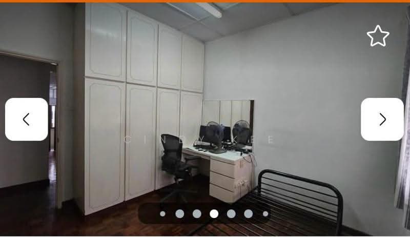 2-storey Terraced House for Sale in Seksyen 17 (Petaling Jaya) - Cindy Kee - Bedroom - PropertyGuru.com.my