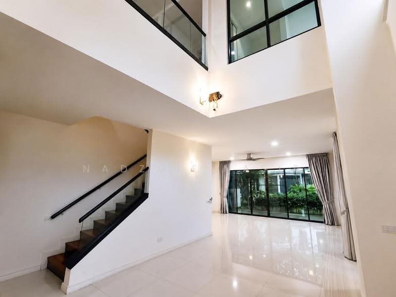 Rumah Berkembar untuk Dijual di Cyberjaya (Selangor) - Nadzmie Nasir - Living Room - PropertyGuru.com.my
