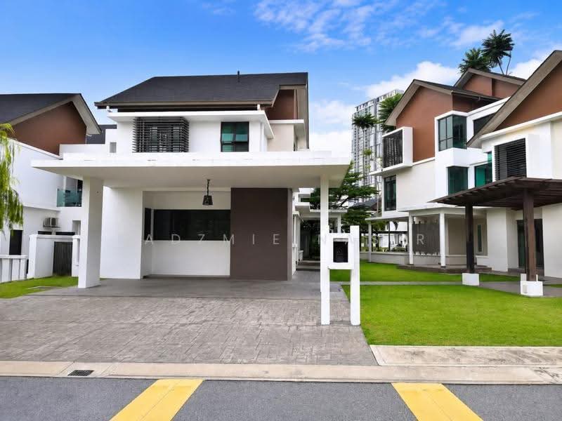 Rumah Berkembar untuk Dijual di Cyberjaya (Selangor) - Nadzmie Nasir - Exterior - PropertyGuru.com.my