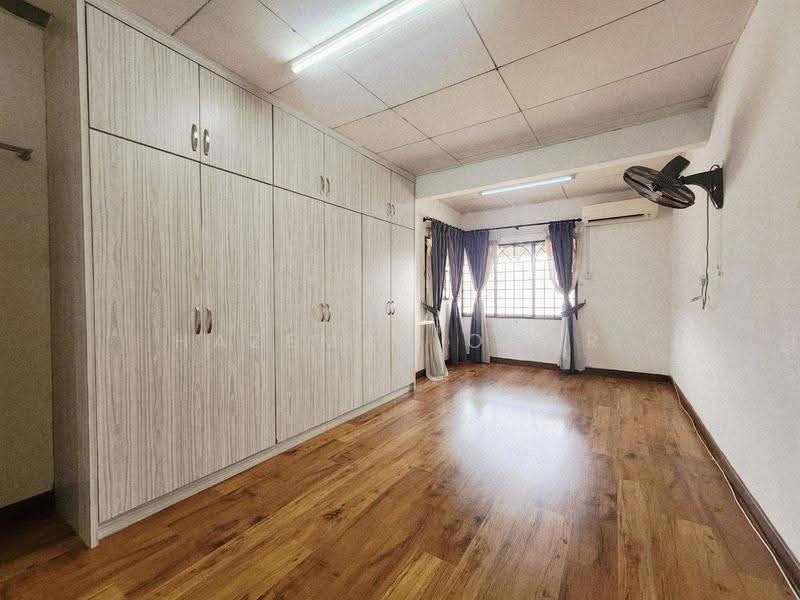 1.5-storey Terraced House for Sale in Seksyen 28, Taman Alam Megah (Shah Alam) - Hazeman Omar - Interior - PropertyGuru.com.my