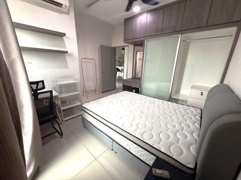 Kediaman Servis untuk Dijual di Silk Residence - Chin Chee Meng - Bedroom - PropertyGuru.com.my