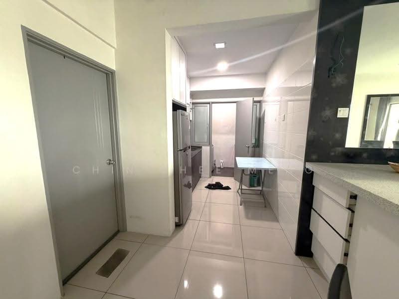 Kediaman Servis untuk Dijual di Silk Residence - Chin Chee Meng - Kitchen - PropertyGuru.com.my