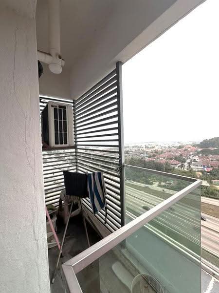Kediaman Servis untuk Dijual di Silk Residence - Chin Chee Meng - Balcony - PropertyGuru.com.my