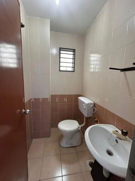 Apartment for Sale at Suria Court - Darren Chan - Bathroom - PropertyGuru.com.my